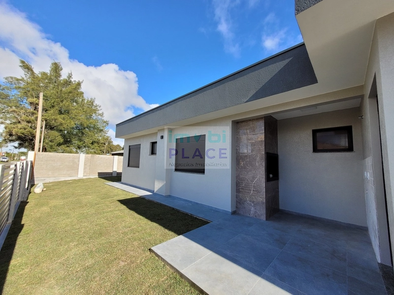 Casa de Esquina com Alto Padrão Construtivo – Nova Tramandaí: 6ª foto da galeria de imagens do imóvel