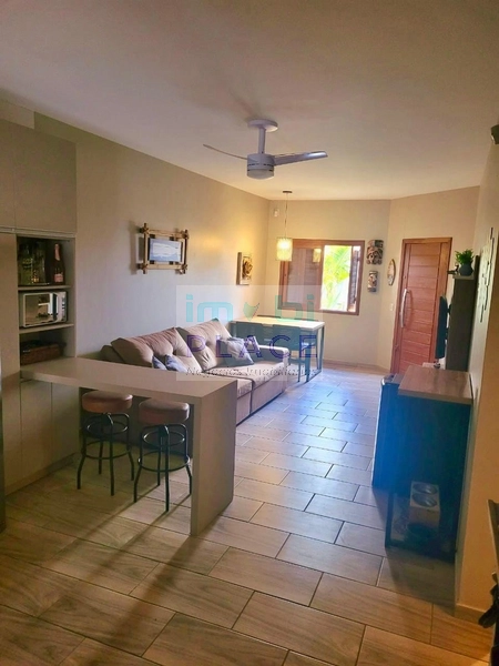 Casa com piscina: 25ª foto da galeria de imagens do imóvel