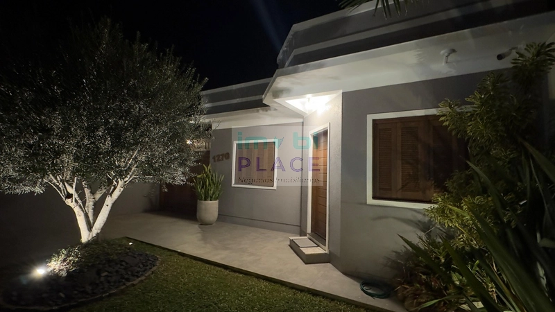 Casa com piscina: 8ª foto da galeria de imagens do imóvel