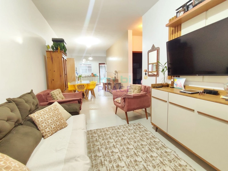 Casa semi-mobiliada: 8ª foto da galeria de imagens do imóvel
