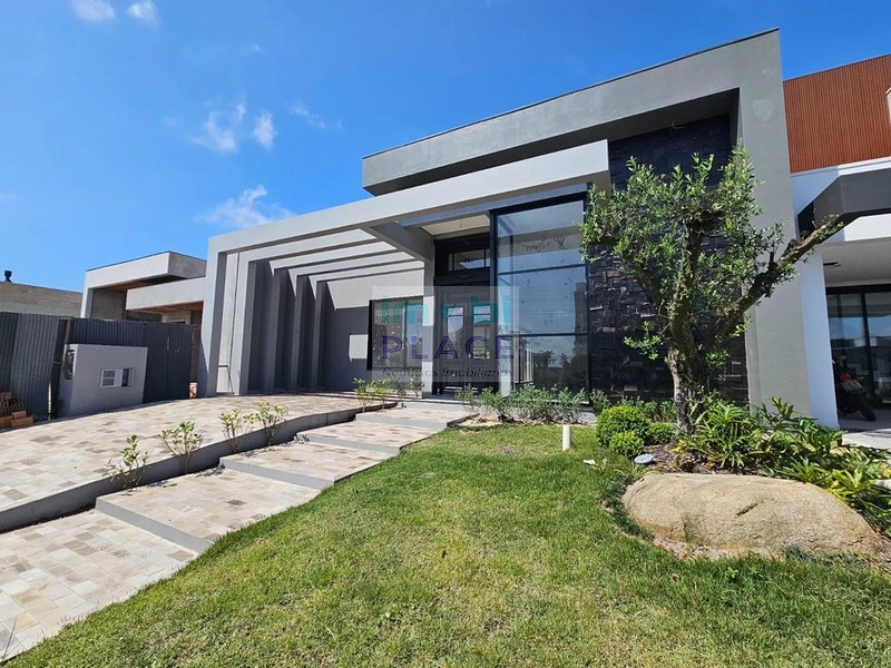 Casa em Condomínio: 1ª foto da galeria de imagens do imóvel