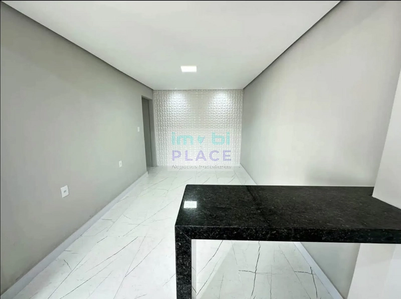Casa com piscina: 7ª foto da galeria de imagens do imóvel
