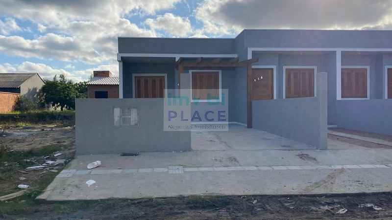 Casa Geminada à Venda: 4ª foto da galeria de imagens do imóvel
