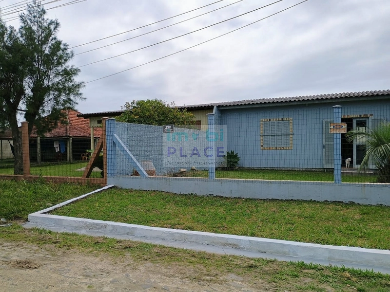 Casa com 3 Quartos – Próxima ao Mar: 2ª foto da galeria de imagens do imóvel