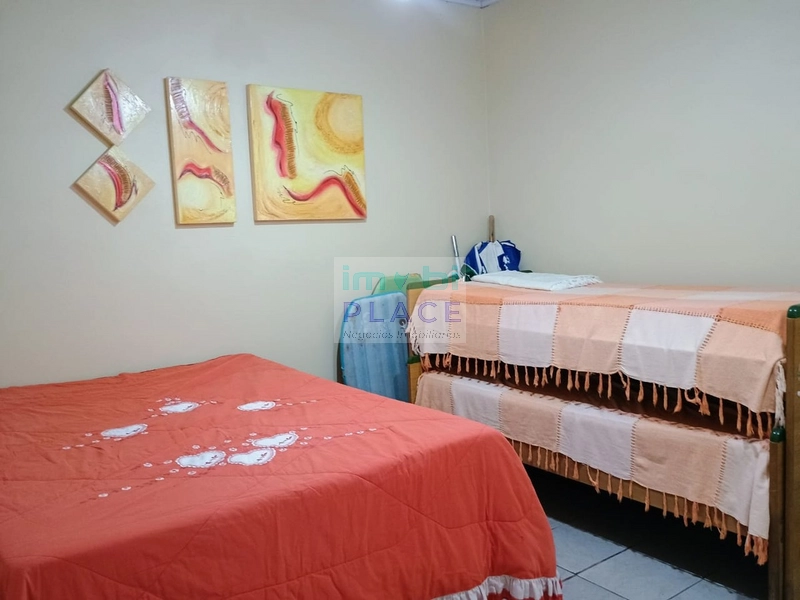 Casa com 3 Quartos – Próxima ao Mar: 13ª foto da galeria de imagens do imóvel