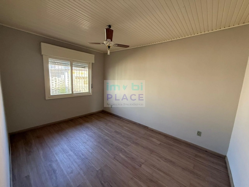Casa Ampla com 4 Quartos: 4ª foto da galeria de imagens do imóvel