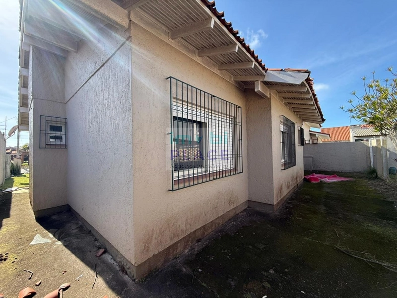 Casa Ampla com 4 Quartos: 12ª foto da galeria de imagens do imóvel