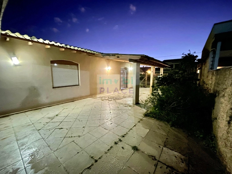 Casa ampla: 4ª foto da galeria de imagens do imóvel