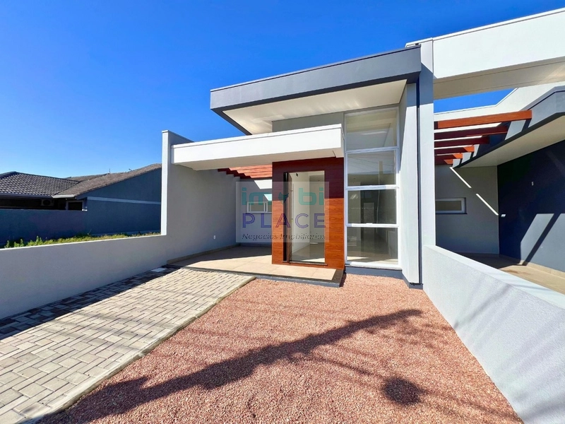 Casa à Venda – Alto Padrão Construtivo: 4ª foto da galeria de imagens do imóvel