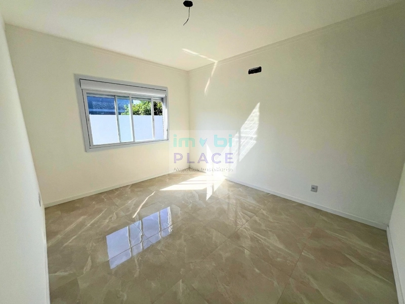 Casa à Venda – Alto Padrão Construtivo: 19ª foto da galeria de imagens do imóvel