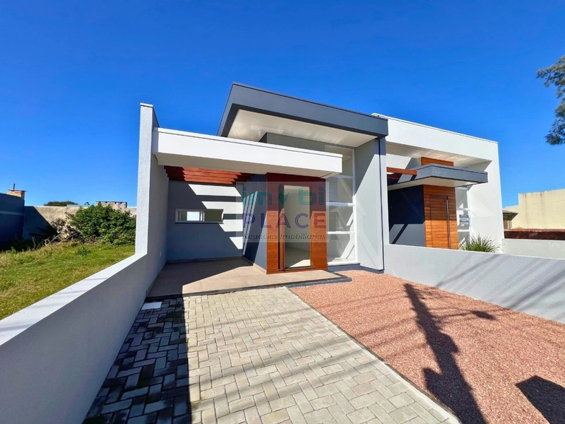 Casa à Venda – Alto Padrão Construtivo: 1ª foto da galeria de imagens do imóvel