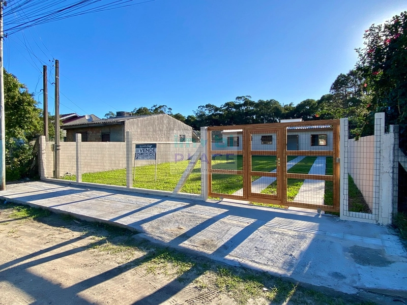Casa à venda – Frente para o Mar: 2ª foto da galeria de imagens do imóvel