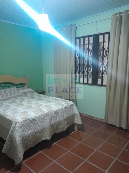 Casa Mobiliada à Venda: 12ª foto da galeria de imagens do imóvel
