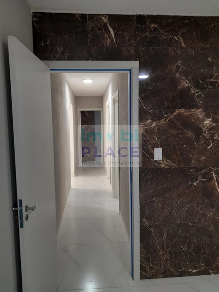 Ampla Casa com 5 Dormitórios: 9ª foto da galeria de imagens do imóvel