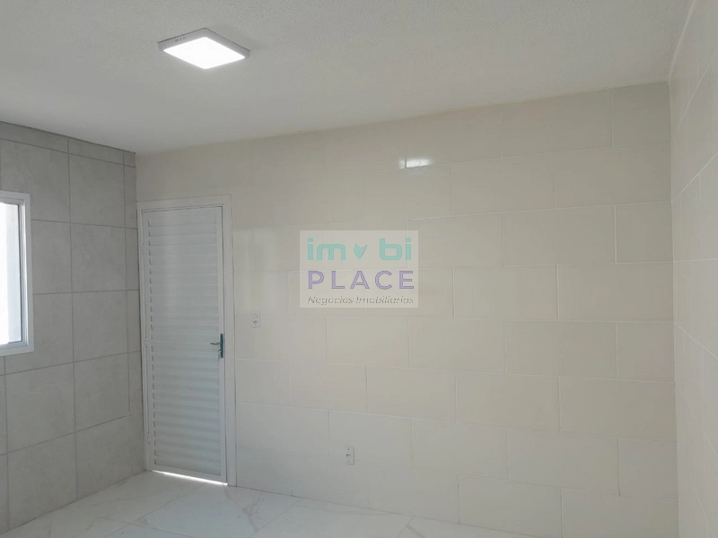 Ampla Casa com 5 Dormitórios: 2ª foto da galeria de imagens do imóvel