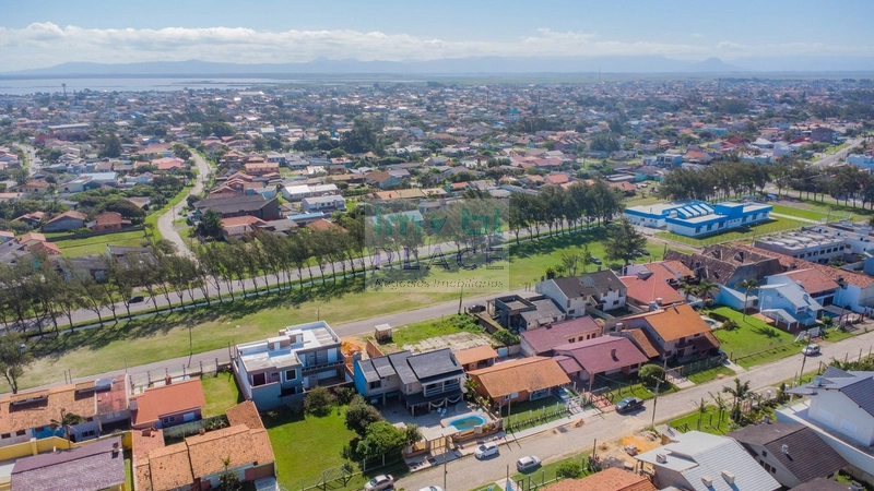 Casa exclusiva no centro: 11ª foto da galeria de imagens do imóvel