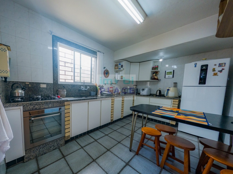 Casa exclusiva no centro: 16ª foto da galeria de imagens do imóvel