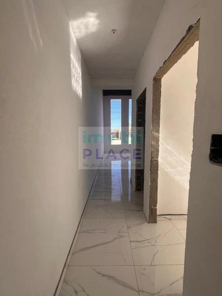 Casa moderna com excelente acabamento: 2ª foto da galeria de imagens do imóvel