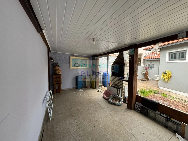 Casa com ótima localização, a apenas 700 metros do mar: 28ª foto da galeria de imagens do imóvel