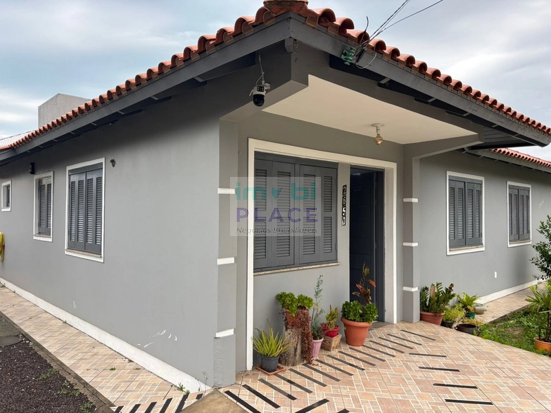 Casa com ótima localização, a apenas 700 metros do mar: 9ª foto da galeria de imagens do imóvel