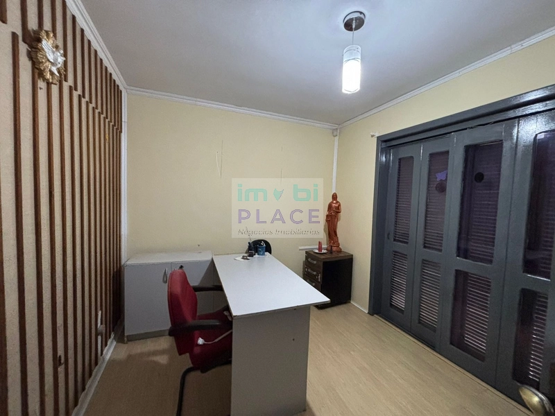 Casa com ótima localização, a apenas 700 metros do mar: 24ª foto da galeria de imagens do imóvel
