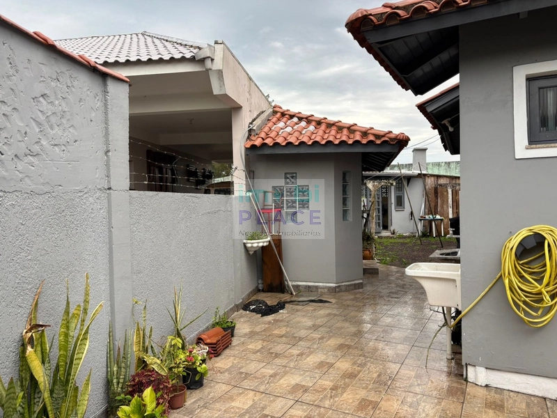 Casa com ótima localização, a apenas 700 metros do mar: 27ª foto da galeria de imagens do imóvel