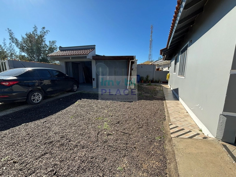 Casa com ótima localização, a apenas 700 metros do mar: 6ª foto da galeria de imagens do imóvel