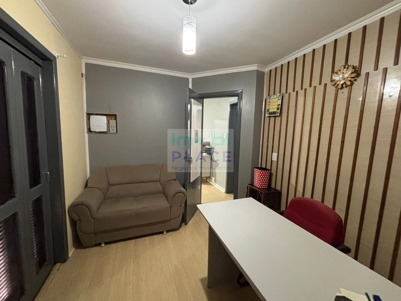 Casa com ótima localização, a apenas 700 metros do mar: 20ª foto da galeria de imagens do imóvel