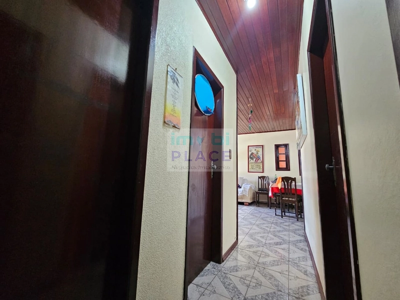 Casa com Anexo e Amplo Espaço para sua Família: 8ª foto da galeria de imagens do imóvel