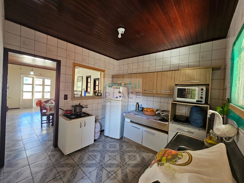 Casa com Anexo e Amplo Espaço para sua Família: 7ª foto da galeria de imagens do imóvel