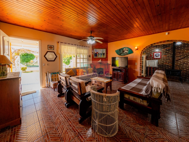 Casa à venda com amplo espaço e lazer completo: 17ª foto da galeria de imagens do imóvel
