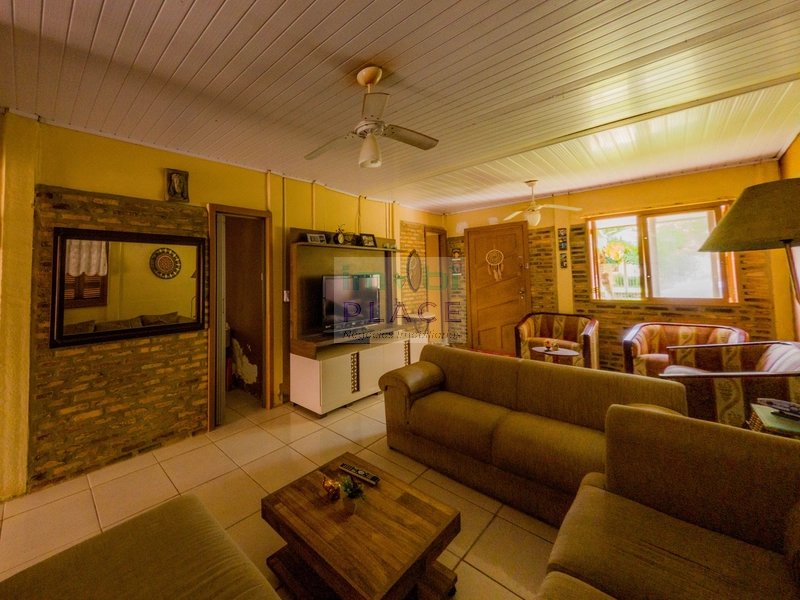 Casa à venda com amplo espaço: 35ª foto da galeria de imagens do imóvel