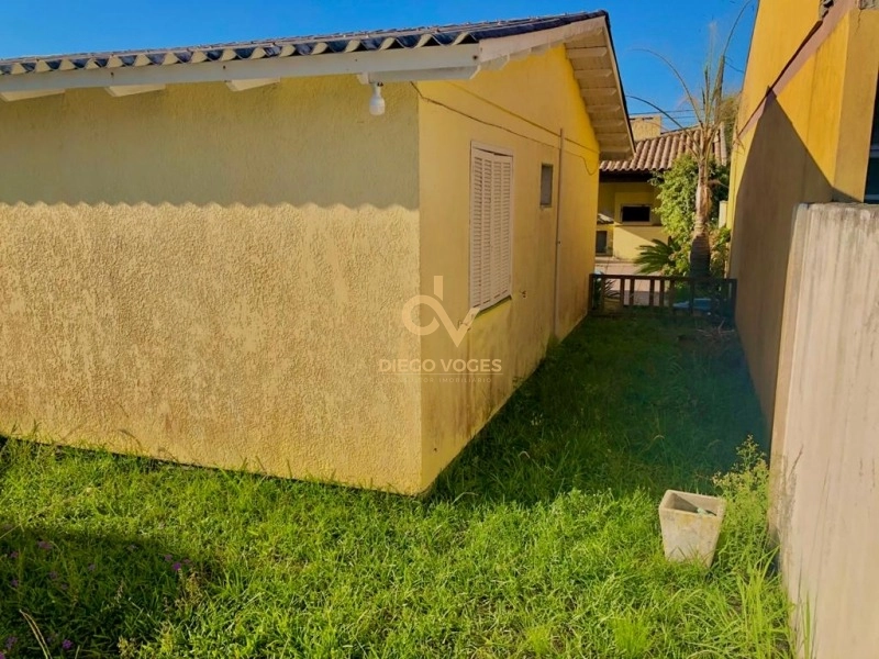 Casa com amplo terreno 2 quartos quiosque com churrasqueira e piscina: 13ª foto da galeria de imagens do imóvel