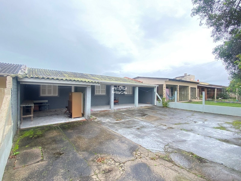 Residência bem localizada, a 100 metros do Super Mercado Zanella: 5ª foto da galeria de imagens do imóvel