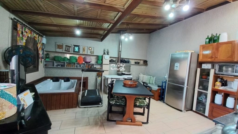 Sobrado com Hidromassagem, a poucas Quadras do Mar, 2 dormitórios: 21ª foto da galeria de imagens do imóvel