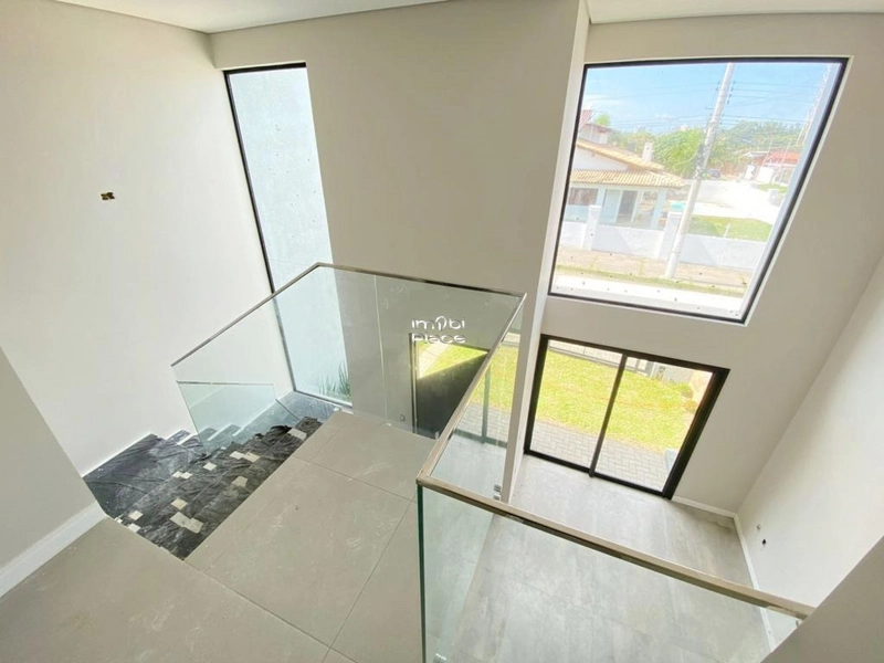 Belíssimo Sobrado de Alto Padrão Construtivo 3 Dormitórios em Imbé: 7ª foto da galeria de imagens do imóvel