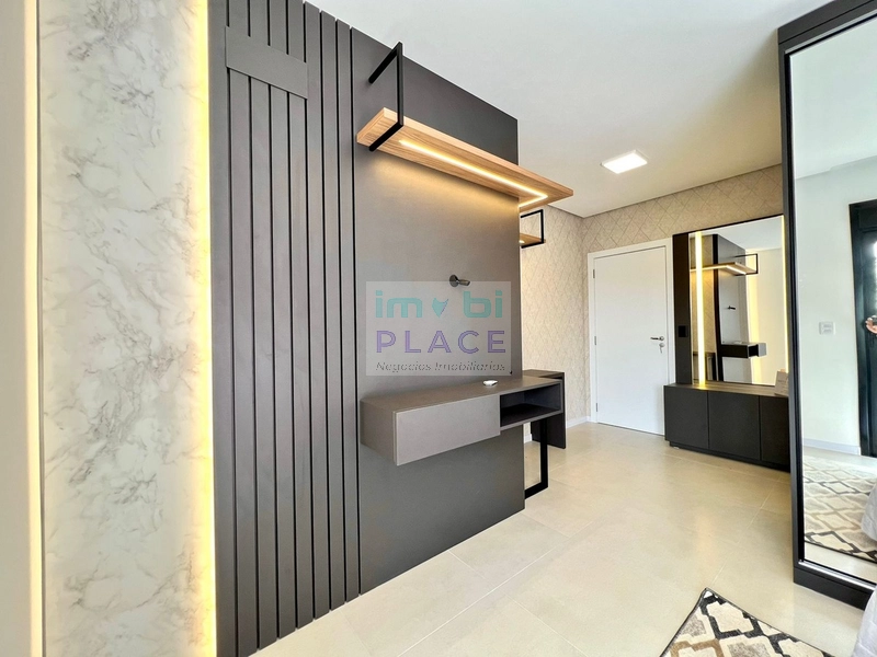 Luxuoso Sobrado mobiliado e decorado de Esquina em Avenida com Piscina: 21ª foto da galeria de imagens do imóvel