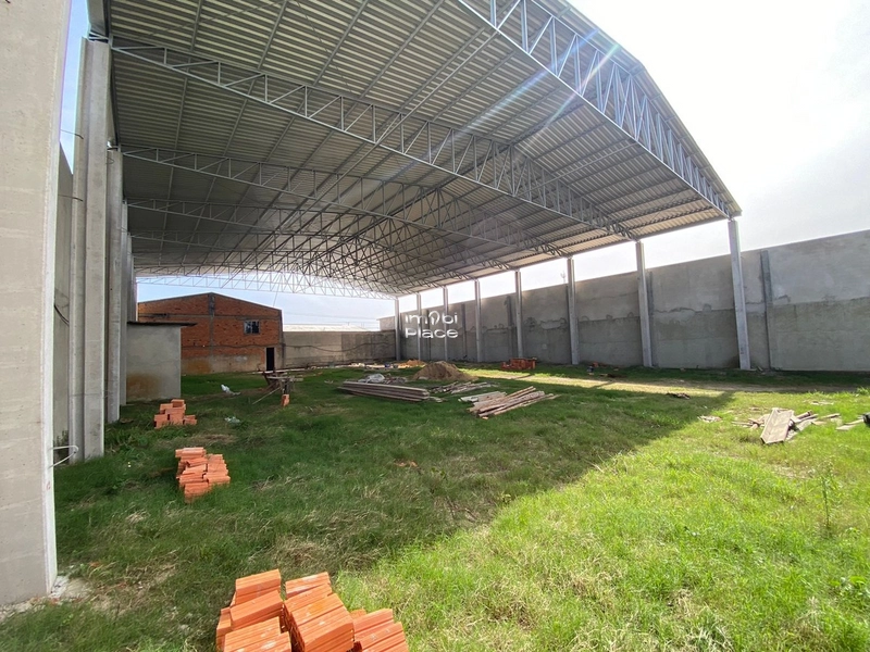 Excelente Pavilhão, com toda infraestrutura, pronto para comércios.: 7ª foto da galeria de imagens do imóvel