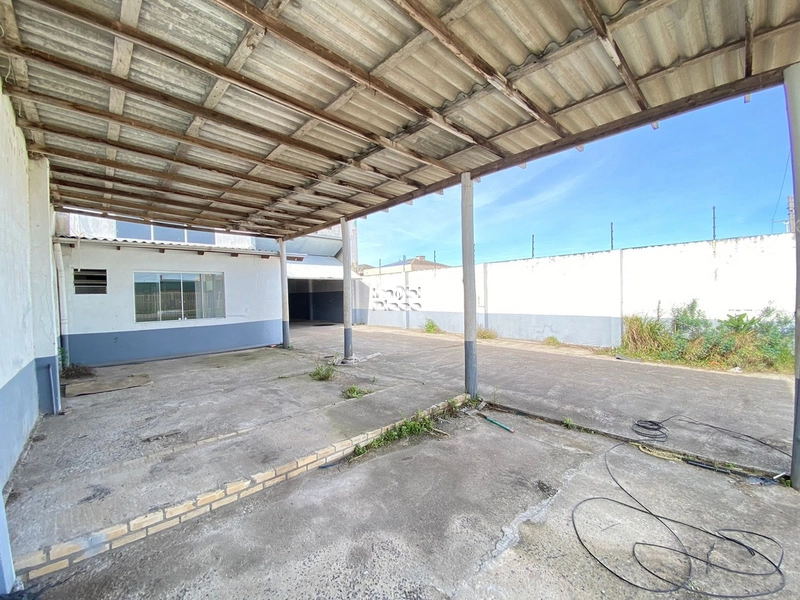 Excelente Pavilhão, com toda infraestrutura, pronto para comércios.: 20ª foto da galeria de imagens do imóvel