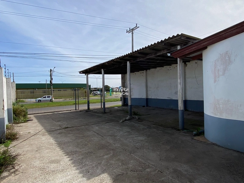 Excelente Pavilhão, com toda infraestrutura, pronto para comércios.: 24ª foto da galeria de imagens do imóvel