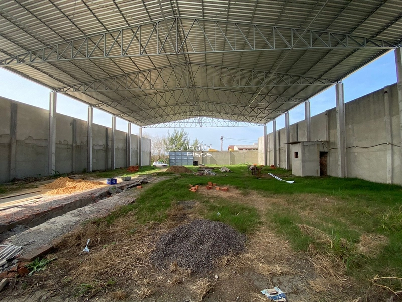 Excelente Pavilhão, com toda infraestrutura, pronto para comércios.: 8ª foto da galeria de imagens do imóvel