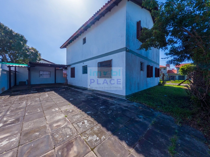 Excelente Sobrado na Zona Nova em Tramandaí, 5 Dormitórios (2 Suítes): 9ª foto da galeria de imagens do imóvel