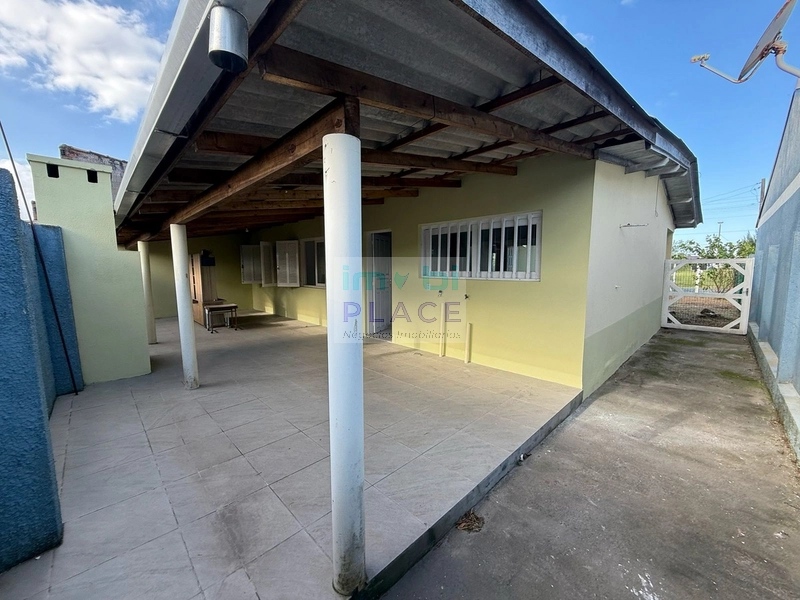 Oportunidade! Casa reformada pátio amplo frente mar em Nova Tramandaí: 17ª foto da galeria de imagens do imóvel
