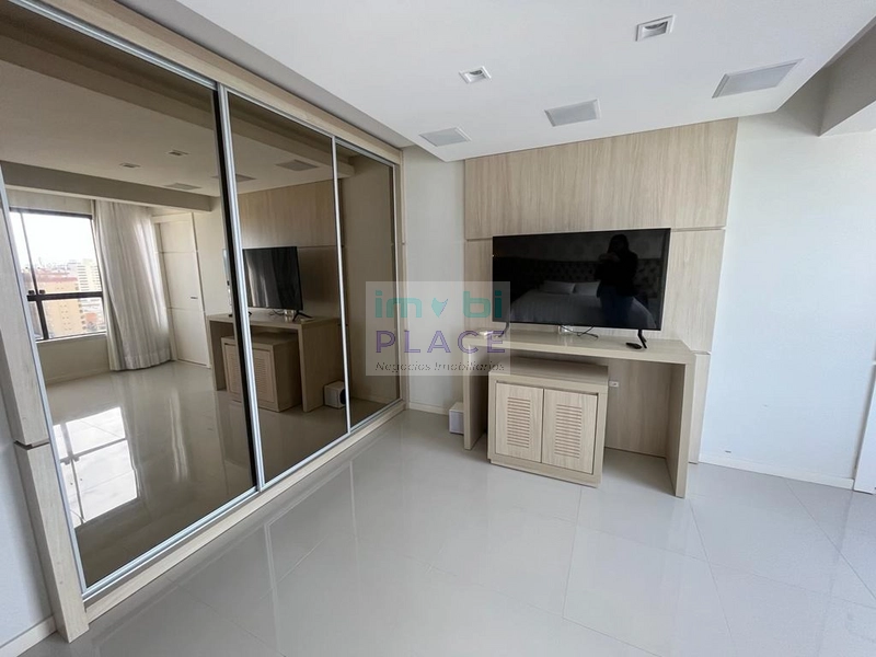 Luxoso e sofisticado apartamento com características únicas: 4ª foto da galeria de imagens do imóvel