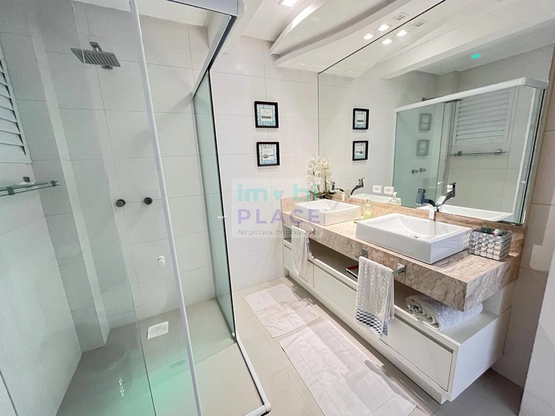 Luxoso e sofisticado apartamento com características únicas: 15ª foto da galeria de imagens do imóvel