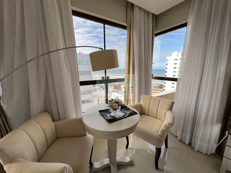 Luxoso e sofisticado apartamento com características únicas: 5ª foto da galeria de imagens do imóvel