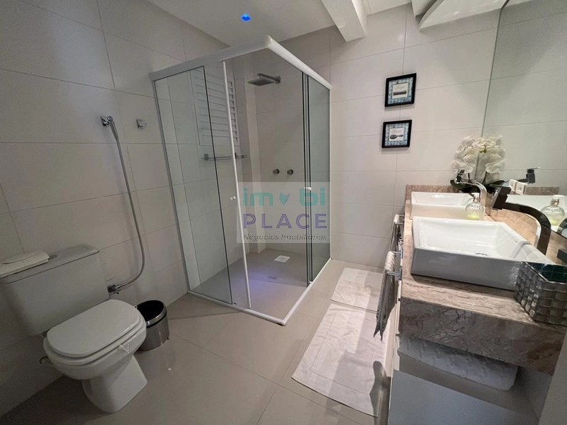 Luxoso e sofisticado apartamento com características únicas: 16ª foto da galeria de imagens do imóvel