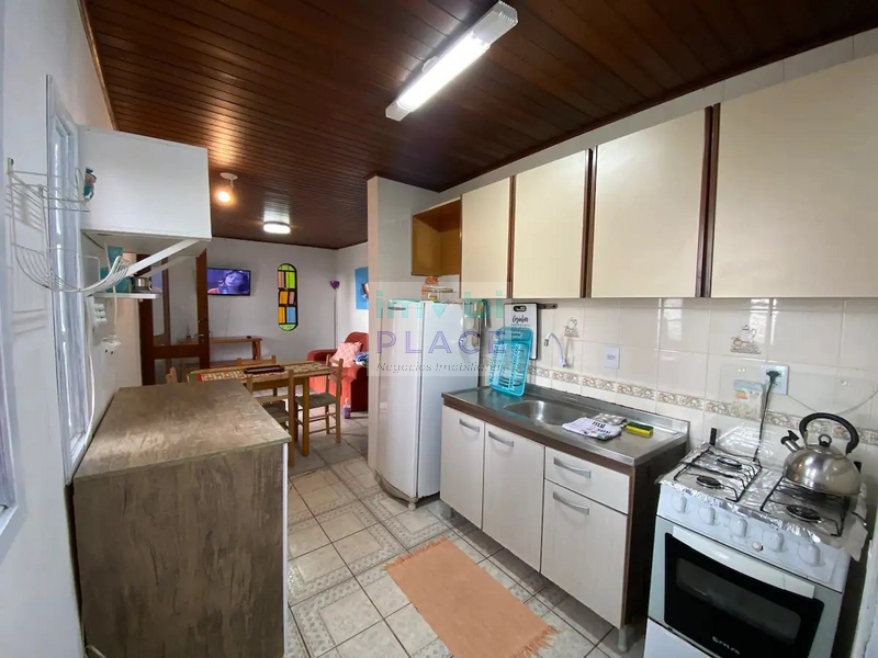Ferias Janeiro/ Fevereiro -Casa/Ap 2 Dorm. 4 quadras da Praia e Centro: 5ª foto da galeria de imagens do imóvel