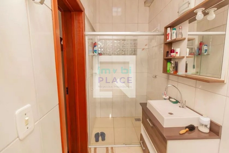Residência em Novo Hamburgo com um design contemporâneo e aconchegante: 33ª foto da galeria de imagens do imóvel