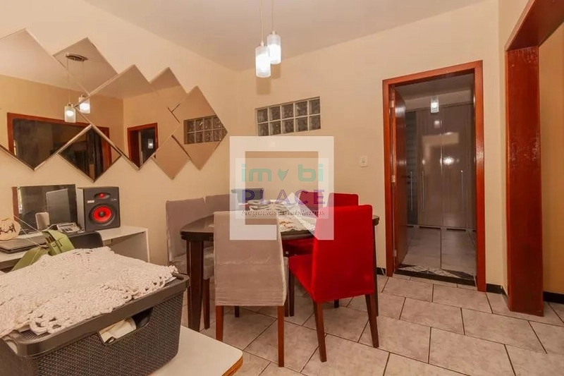 Residência em Novo Hamburgo com um design contemporâneo e aconchegante: 22ª foto da galeria de imagens do imóvel